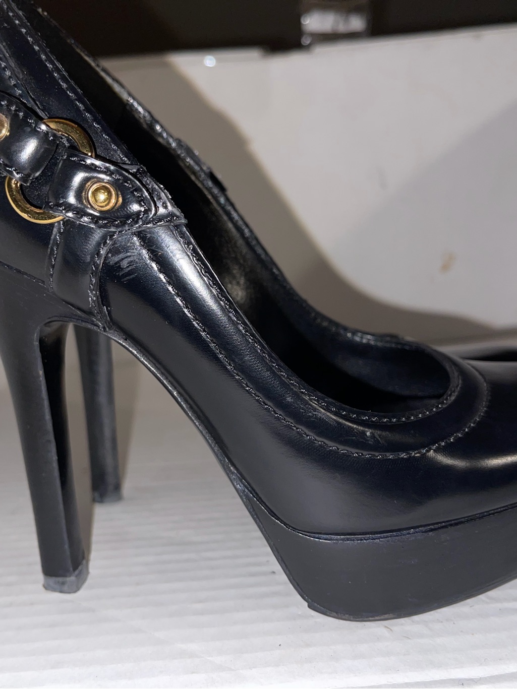Gucci Women’s Black High Heel Platform Pumps 4.5 Made In Italy